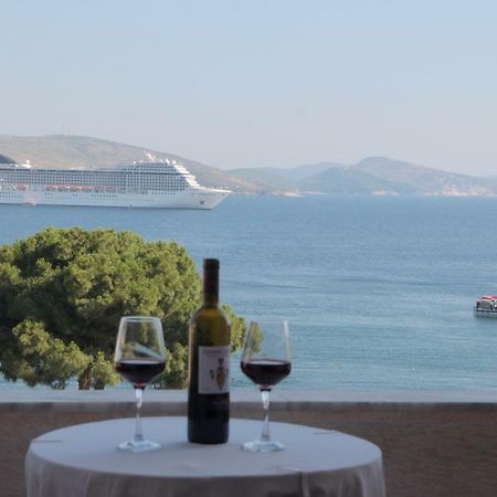 Doka Center Apartments Sarande Bagian luar foto
