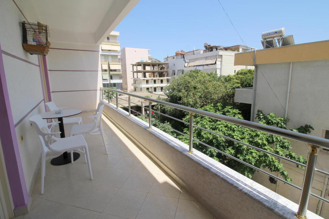 Doka Center Apartments Sarande Bagian luar foto