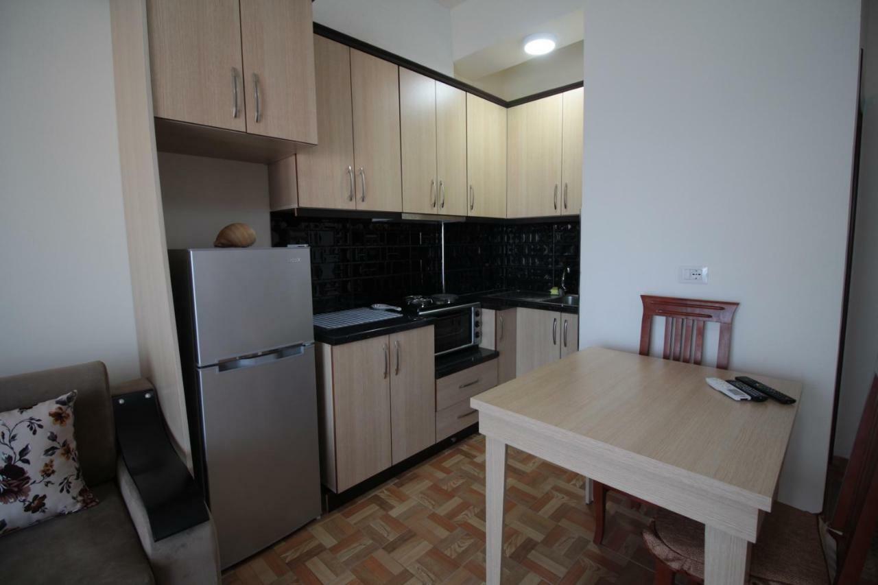 Doka Center Apartments Sarande Bagian luar foto